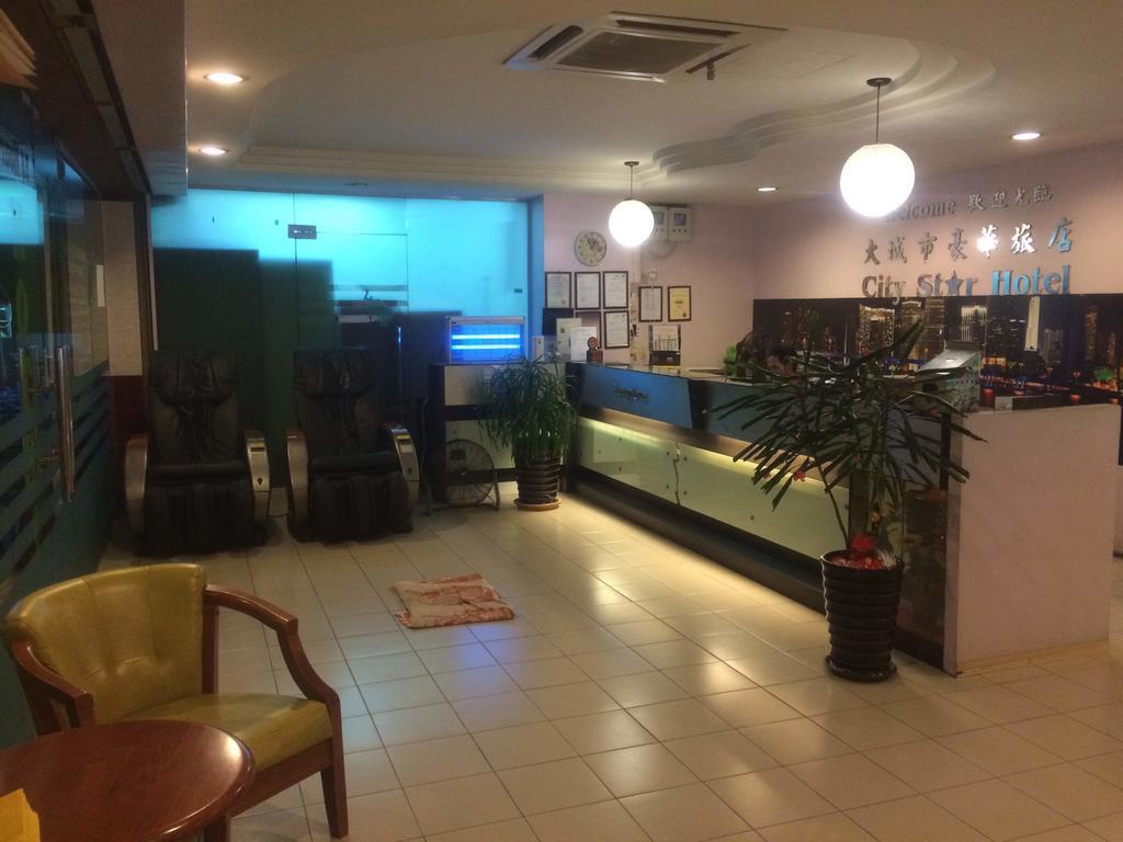 City Star Hotel Kulai Exterior foto