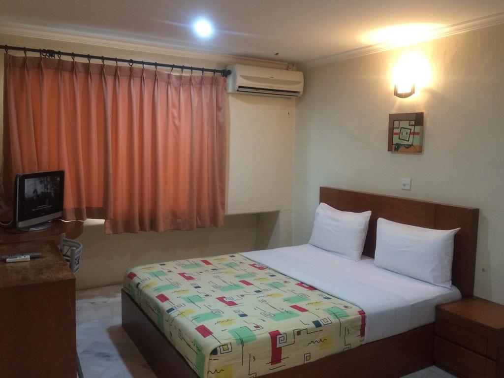 City Star Hotel Kulai Zimmer foto